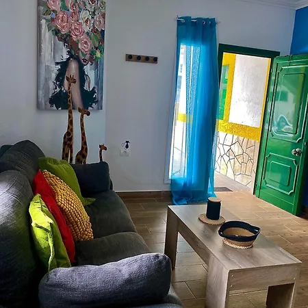 Apkanariooo Apartment