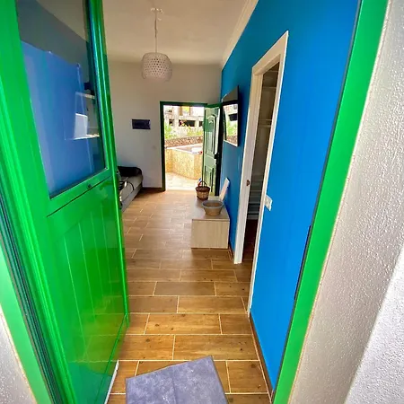 Apkanariooo Apartment