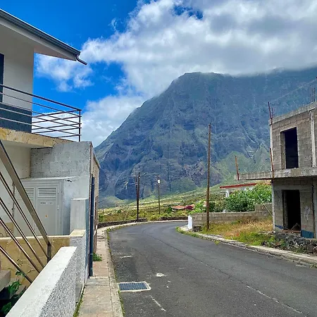 Apartment Apkanariooo *